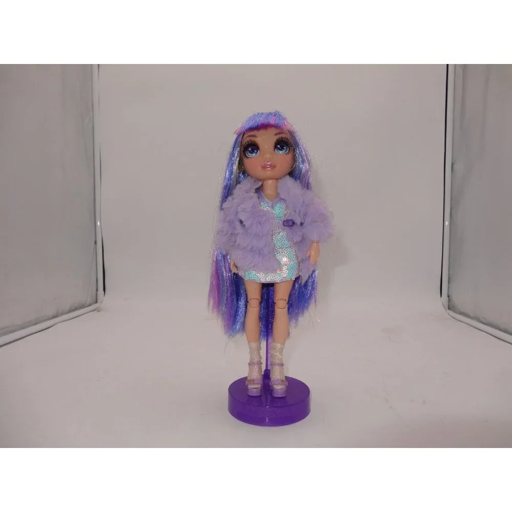 Rainbow High Violet Willow Fashion‎ Doll Purple with Dress Purse Bag Stand